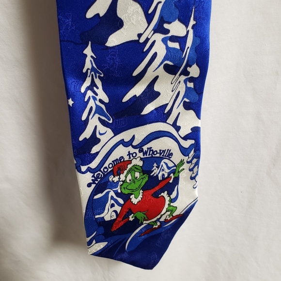 The Grinch Mens Silk Necktie Welcome to Who-ville - Picture 1 of 3